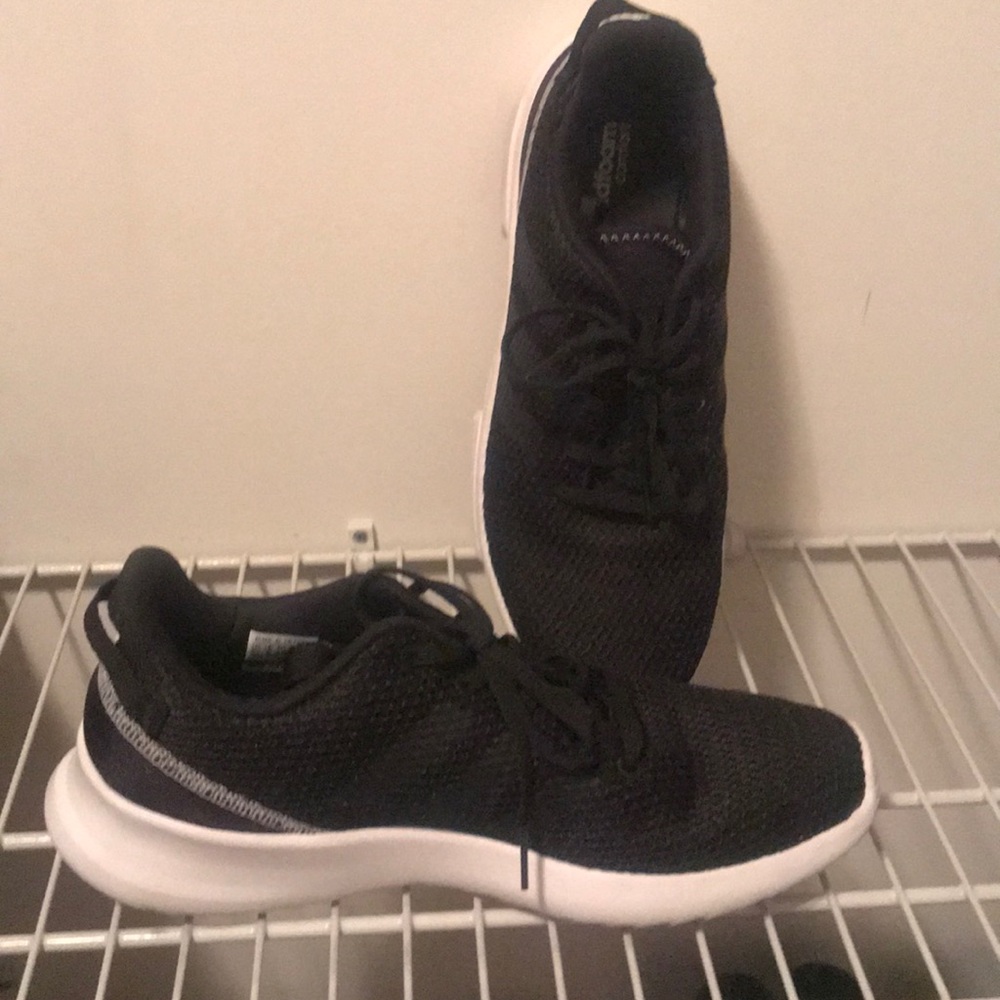 Adidas cloudform shoes